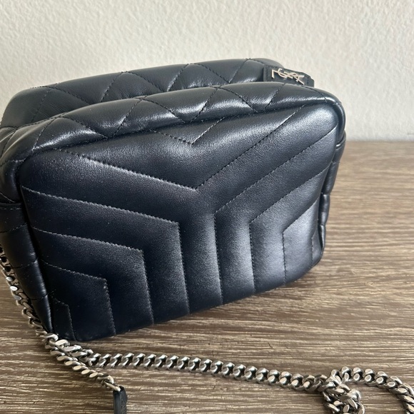 Saint Laurent
Lou leather handbag
Very good condition - Picture 5 of 11